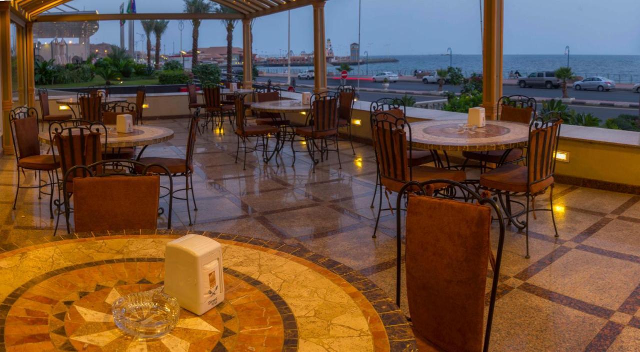 Hotel Al Borg Al Watheer Dżizan Zewnętrze zdjęcie
